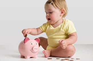 Як розповідати дитині про гроші у 2–4 роки?!