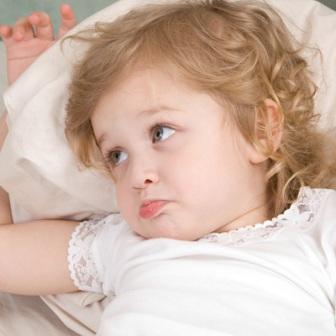 Тривога та роздратованість дитини перед сном: як позбутися