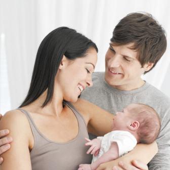 Як зберегти гармонійні стосунки із чоловіком після народження дитини?