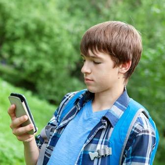 Як визначити, що дитині вже можна довірити смартфон